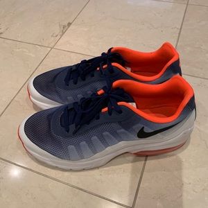 Nike Men’s sz 10.5